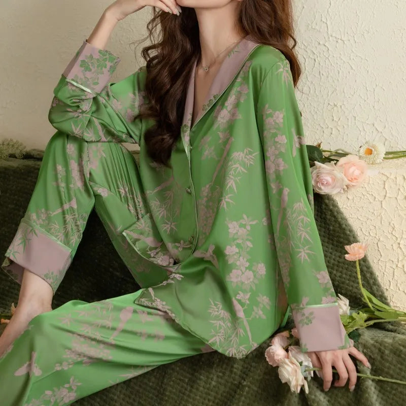 Large Collar Cardigan Home Wear Long-Sleeved Ice Silk Sleepwear Pajama Sets