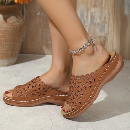 Wedge-Heeled Thick-Soled Casual Hollow Flower Flip-Flops Slipper