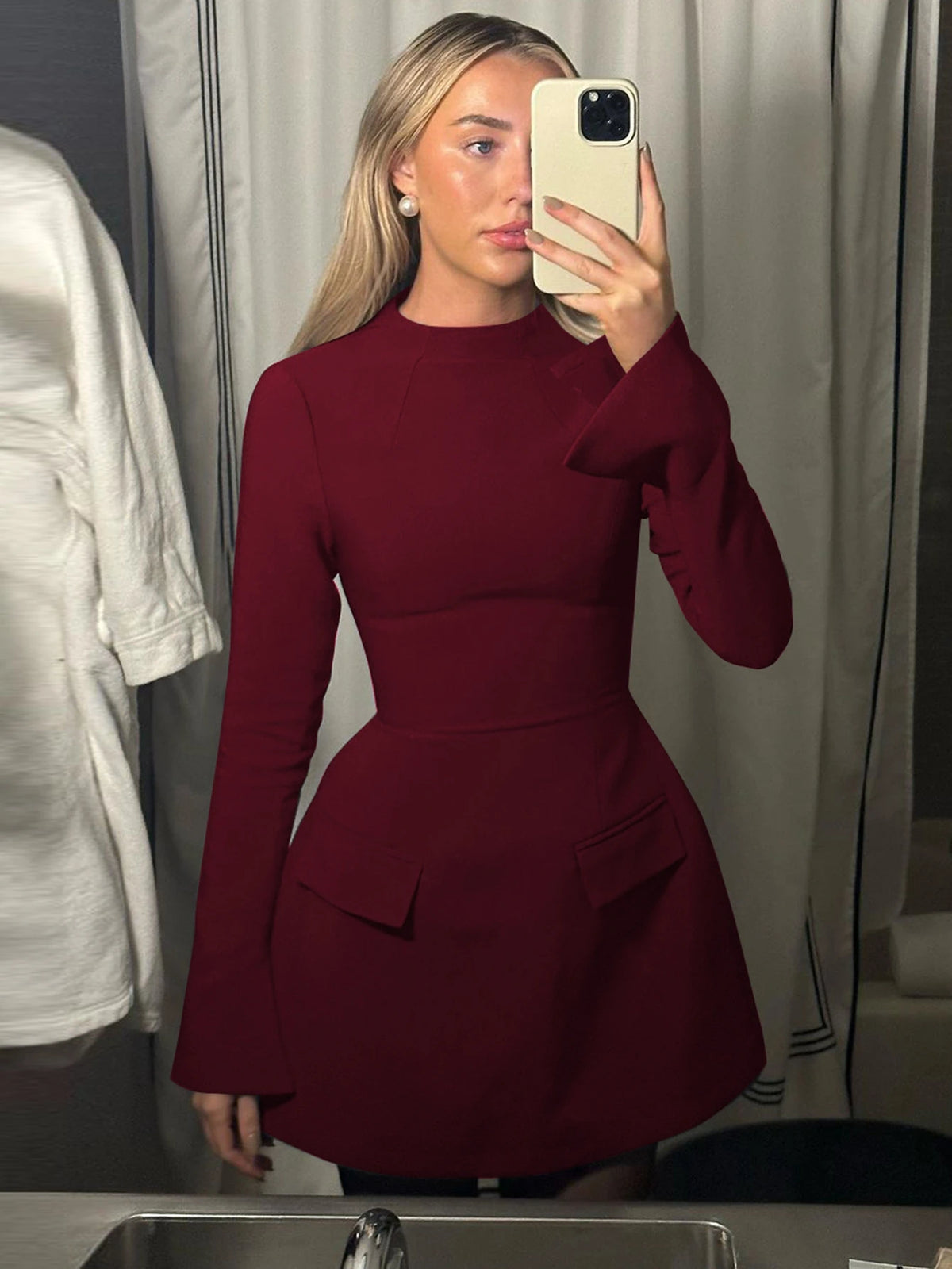 Dulzura Long Sleeves Zipper Bodycon Mini Dress