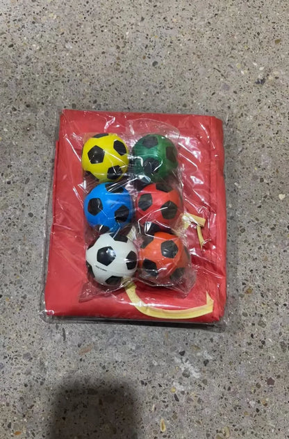 Team Building Cave Cloth Outdoor Game Set with 6 Random Color Balls