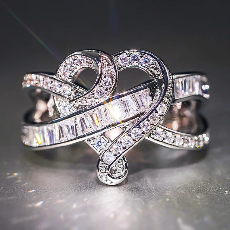 Huitan Heart Design Inlaid Shining Cubic Zirconia Elegant