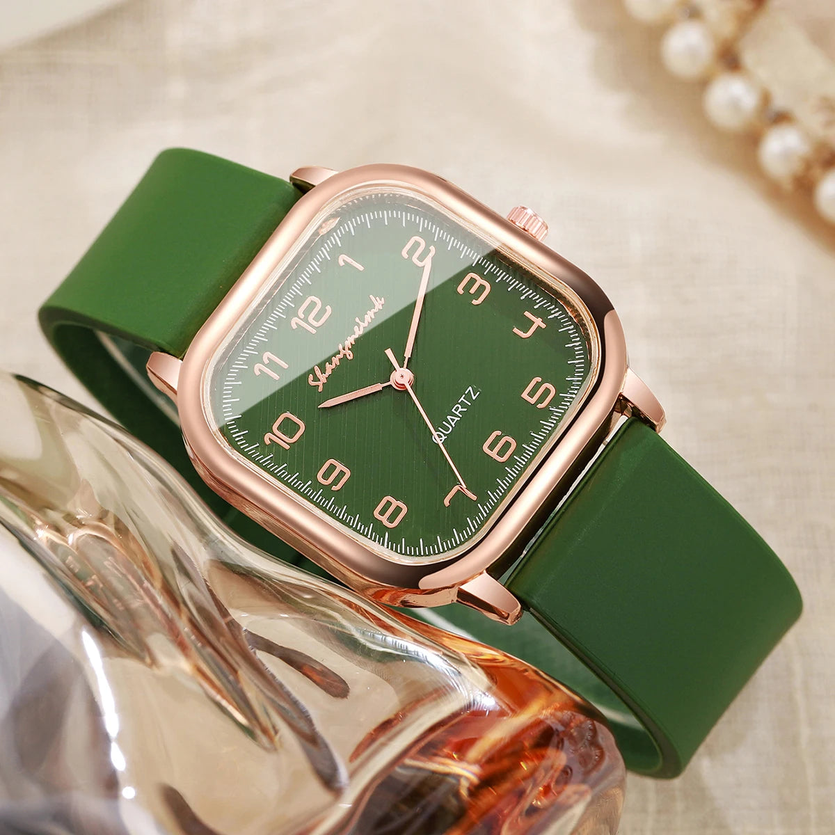 Square Casual Silicone Strap Quartz Watch
