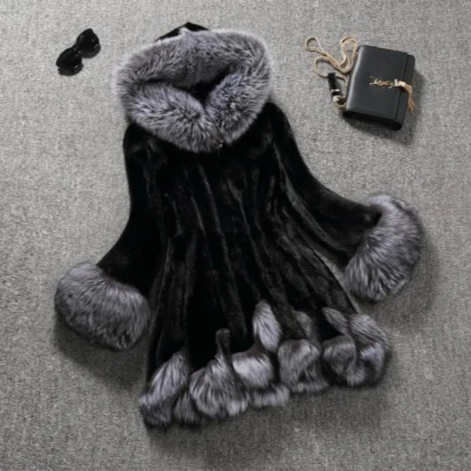 معطف كوري ماكسي فضفاض من الفرو الصناعي