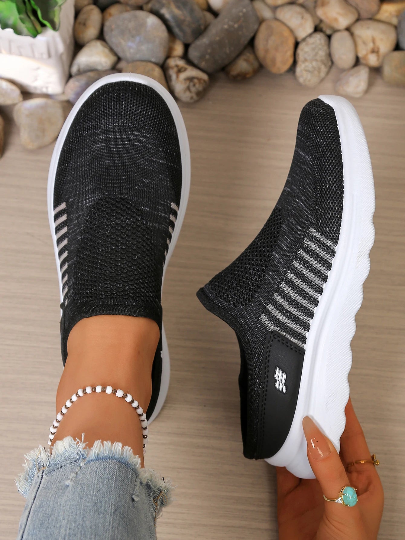 Breathable Youth Style Footwear Stylish Half Sneakers