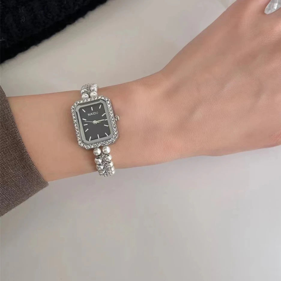 Pearl Studded Strap Luxury Bracelet Quartz Wristwatches