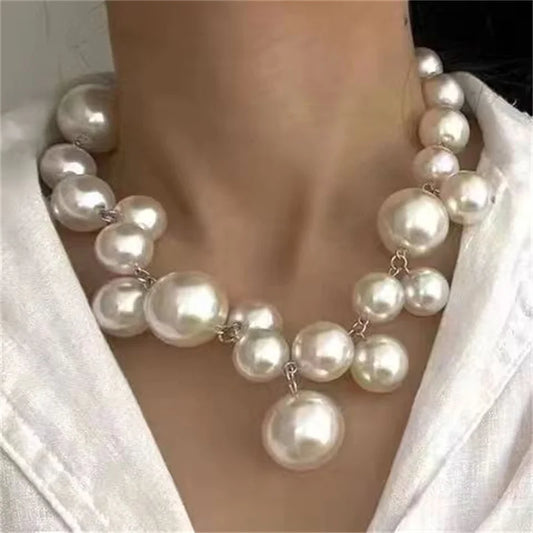 Vintage Hyperbole Bead Pearls Necklace Jewelry
