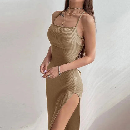 Vestido negro sexy sin mangas y sin tirantes