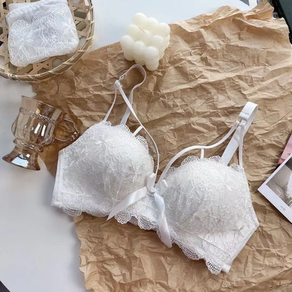 حمالة صدر مثيرة مطرزة بالزهور من الدانتيل