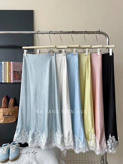 Falda sirena de satén elegante