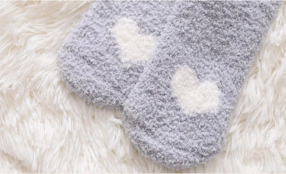 جوارب نوم من الصوف المرجاني برسومات كرتونية على شكل قلب