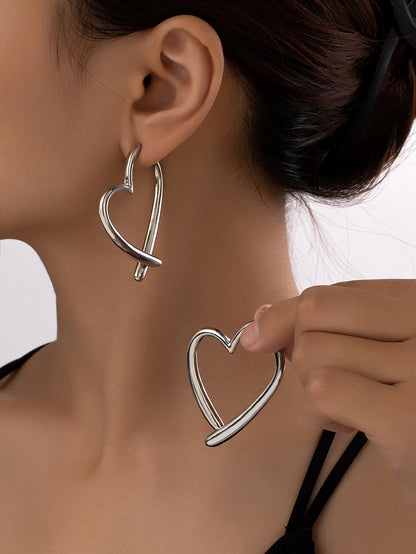 Exquisite Personalized Heart-Shaped Earrings