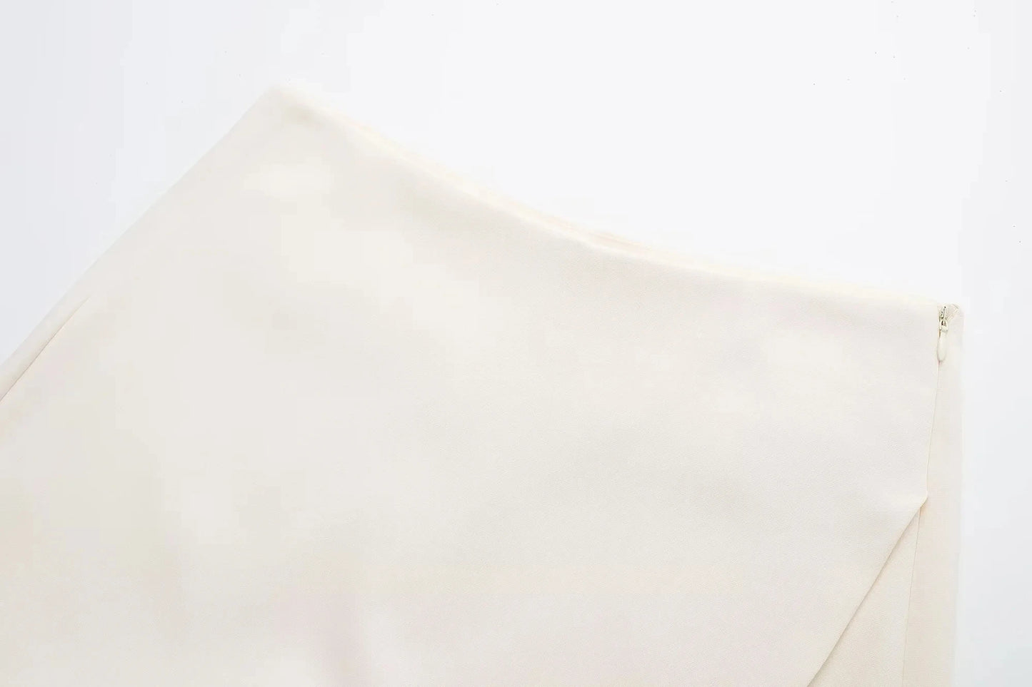 Falda marrón de talle alto