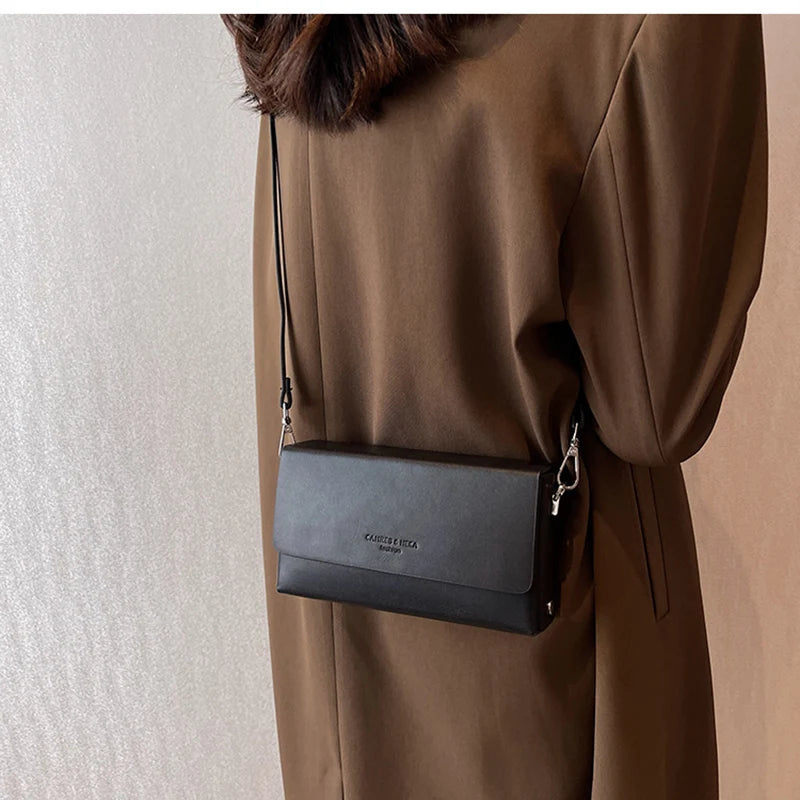 DANA Small Square Bag