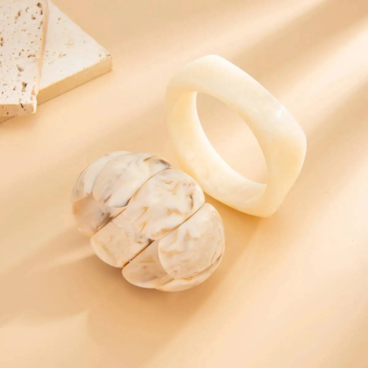 Salircon  Elegant Resin Acrylic Elastic Chain Geometric Bangles Boho Wide Bracelets