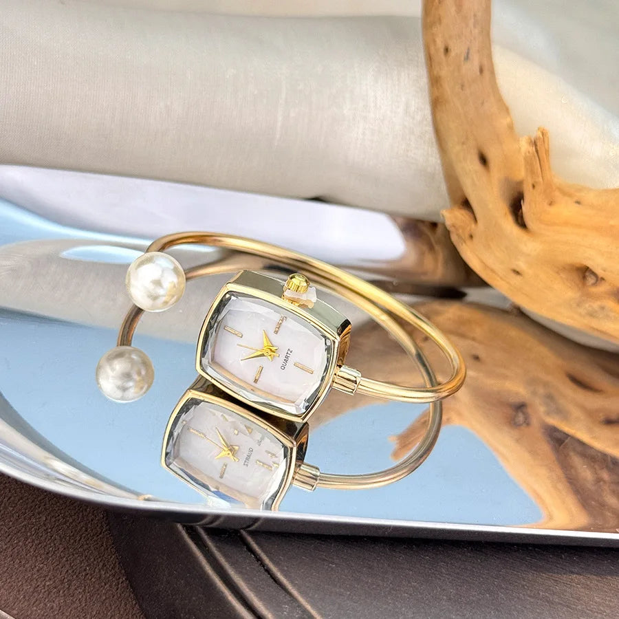 Big Diamond Bracelet Small Sugar Cube High-end Sense niche Quartz Watch