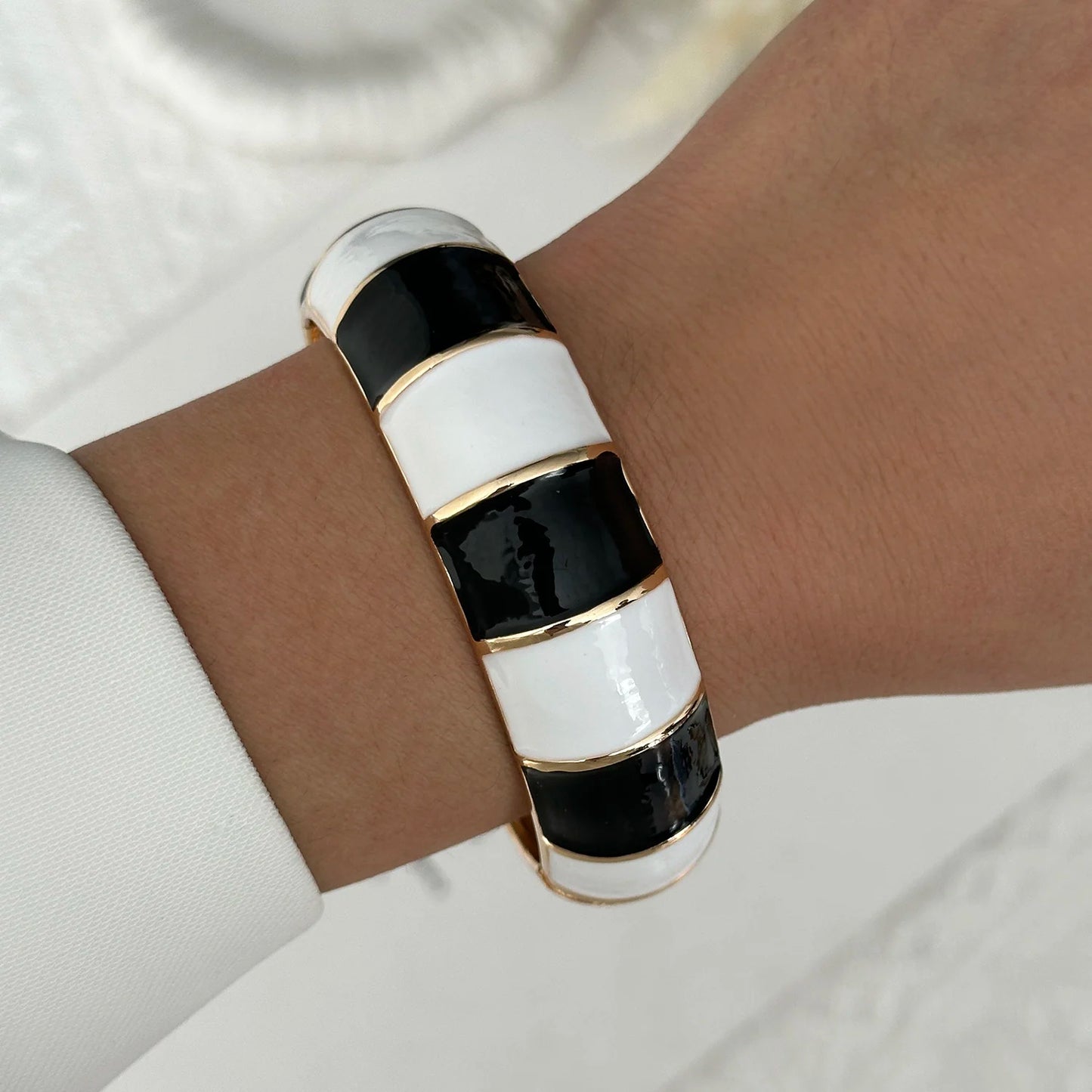 Round Bangles Exaggerated Geometric Wide Cuff Bracelets Hip Hop