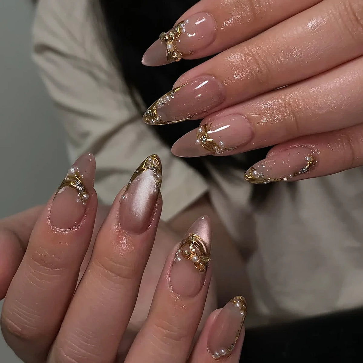 24Pcs Metallic Cat Eye French Sheer Manicure Tip Art Textured 3D Acrylic False Nails