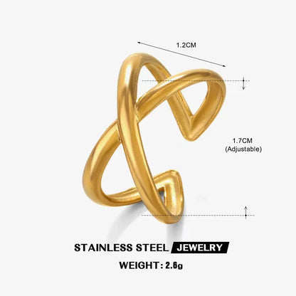 DANA Three-dimensional M Letter Ring