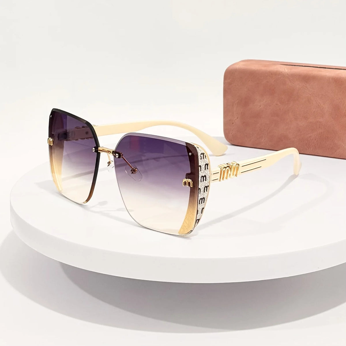 Oversized M Letter Light Luxury Square Sun Glasses