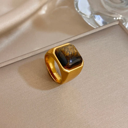 Chic Gilded Textured Natural Stone Pendant Vintage Necklace