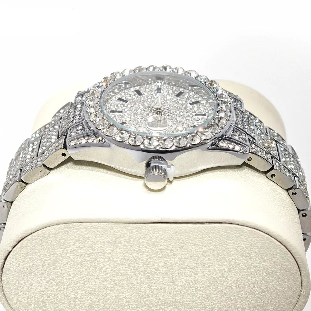 Acero inoxidable de lujo dorado con cuarzo diamante helado