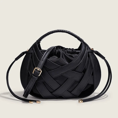 Woven Hollow Handbags Luxury Shoulder Messenger Small Totes Tassel Bag