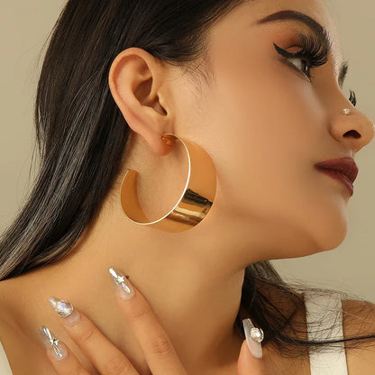 Chic Huggie Hollow Gold Hoop Luxury Wide Circle Punk Earrings