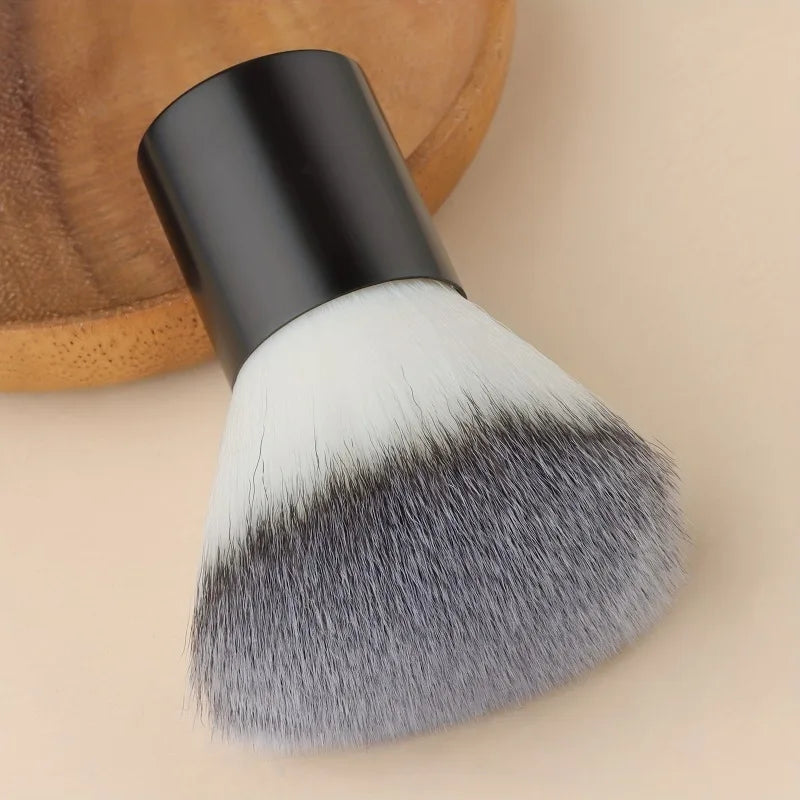 Fluffy Kabuki Brush Makeup Brush for Perfect Foundation Bronzer Highlighter