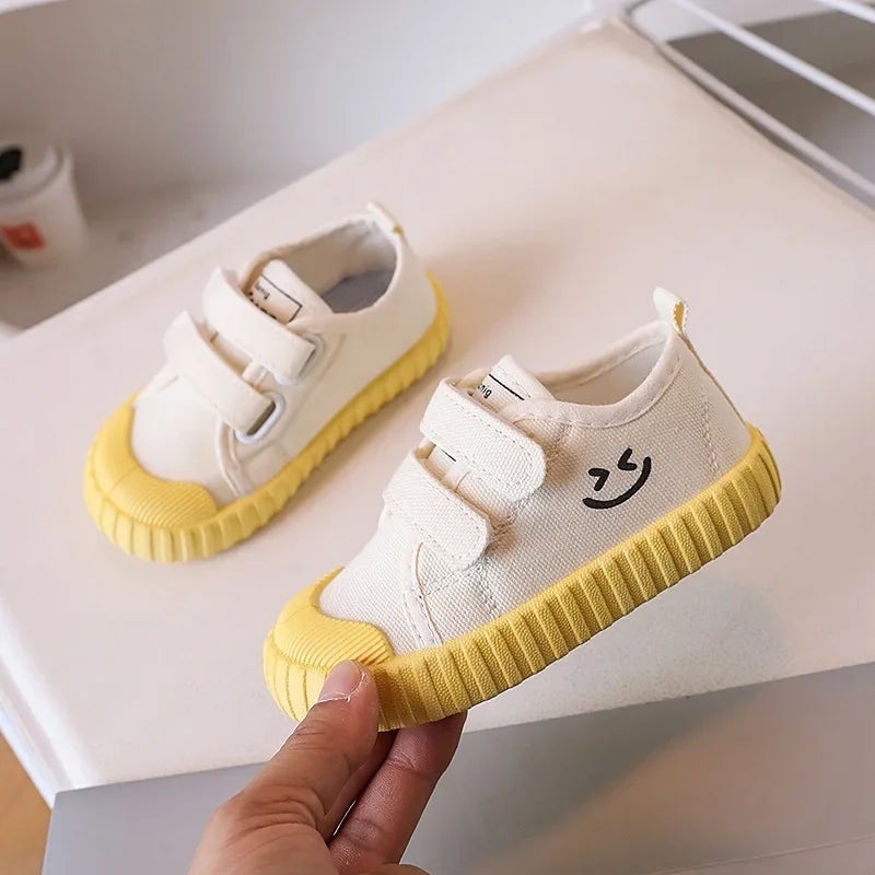 Korean Version Smiling Face Casual Canvas Shoes