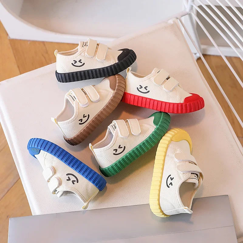 Korean Version Smiling Face Casual Canvas Shoes