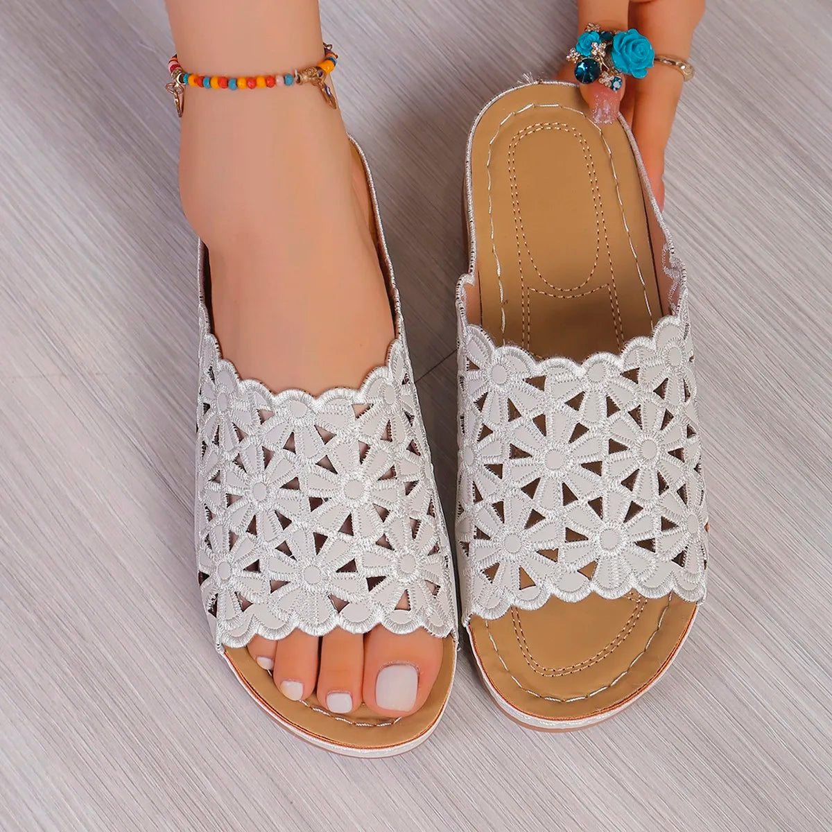 Wedge-Heeled Thick-Soled Casual Hollow Flower Flip-Flops Slipper