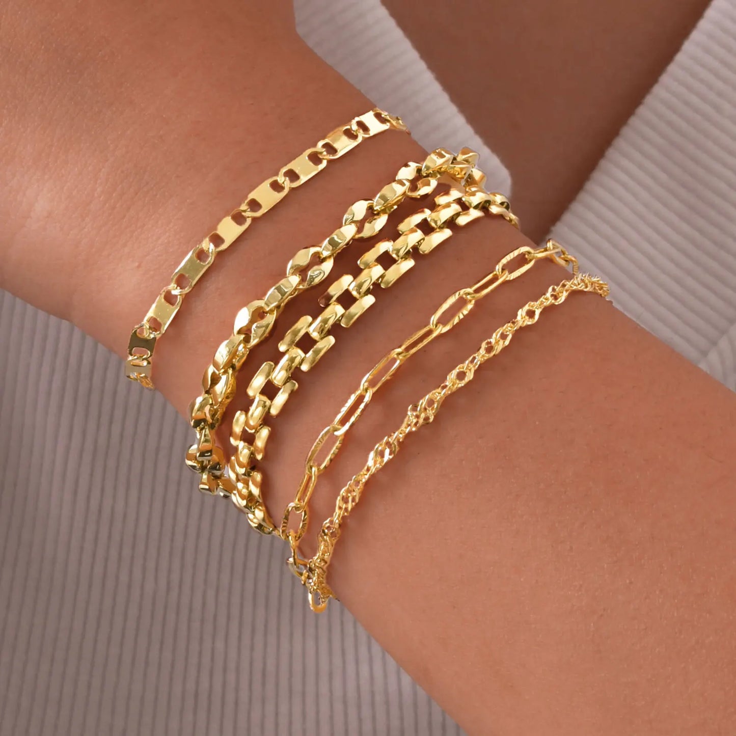 DANA Gold Link Bracelet