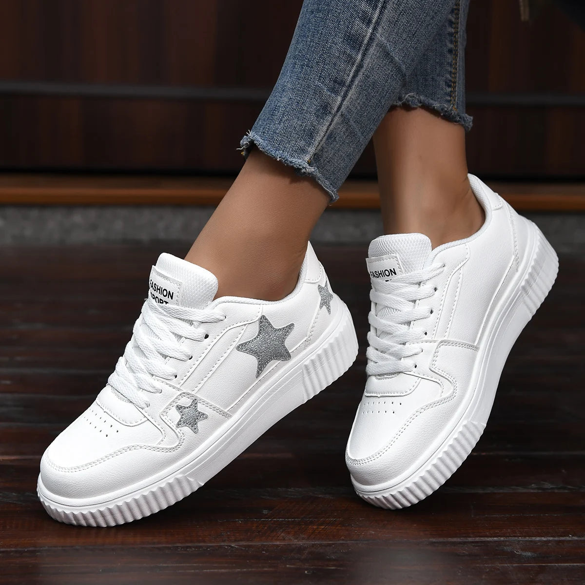 Thick Sole Lightweight Skateboard Shoes