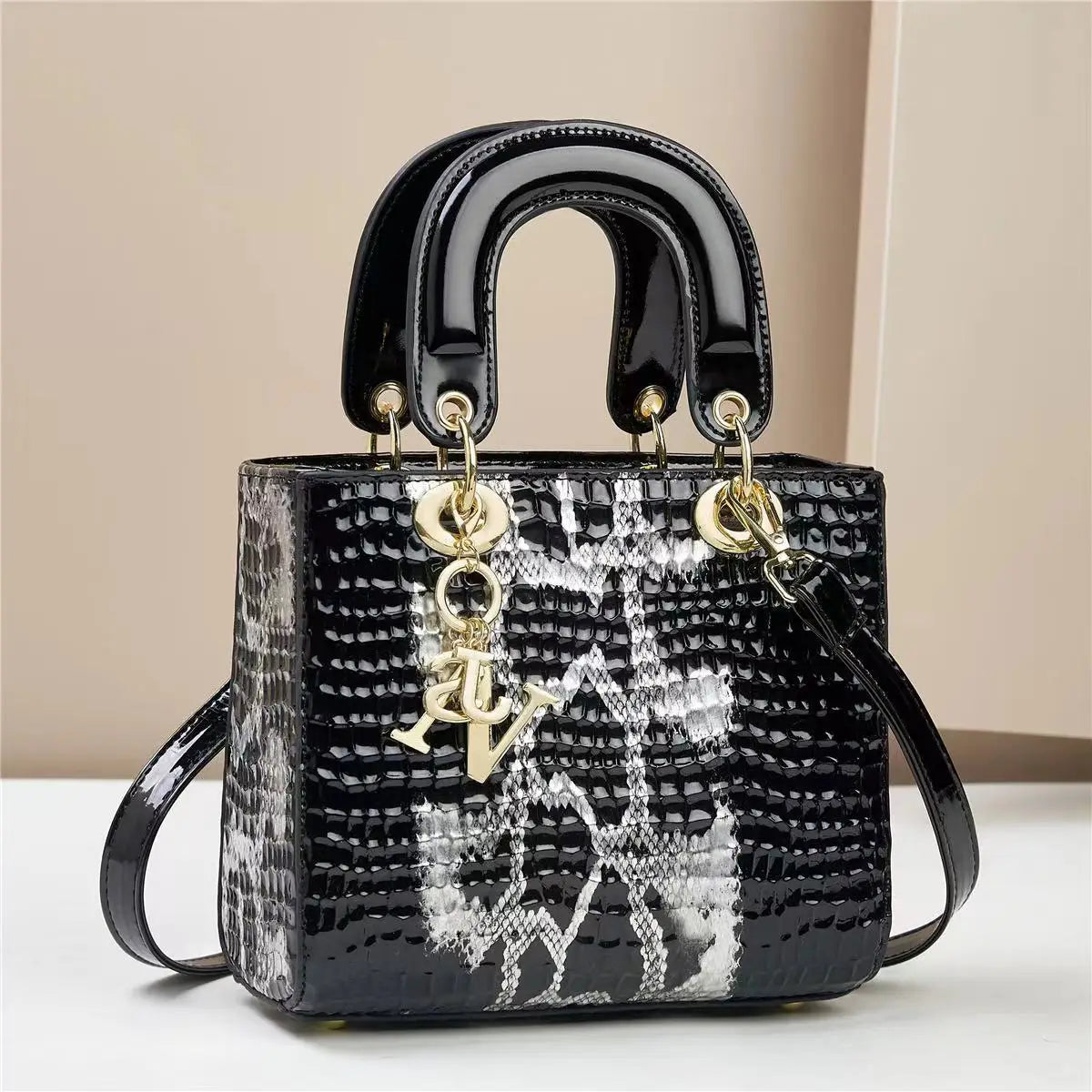 DANA PU Leather Crocodile Shoulder Bag