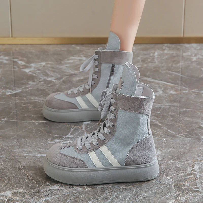 Sports and Leisure High Top Shoes Flat Bottomed Lightweight Boots Sneakers