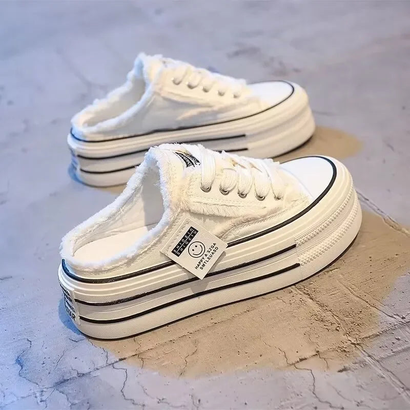 Round Head Lace-up Canvas Shoes