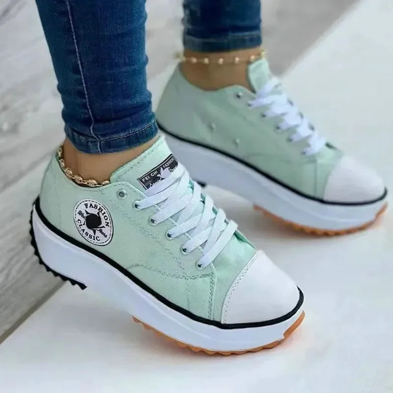 DANA Canvas Sneakers