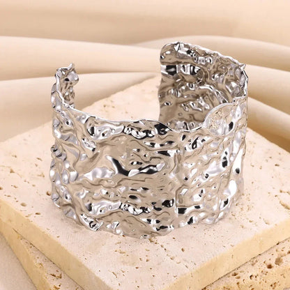 Classic Wrinkle Texture Openning Bangle Bracelet