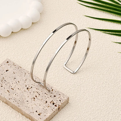 Upper Opening Arm Geometric Bracelet