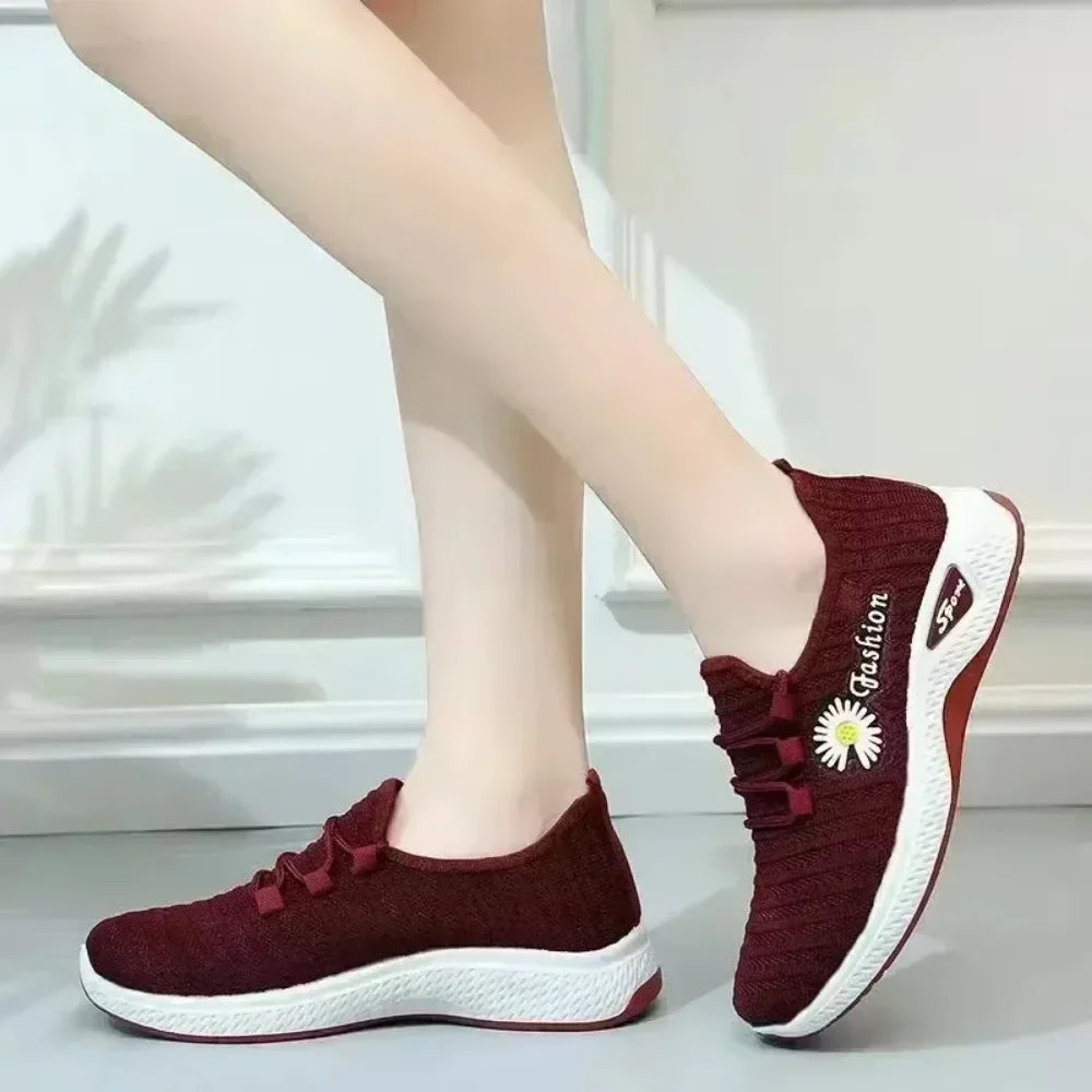 DANA Sports Thick and Breathable Sneakers