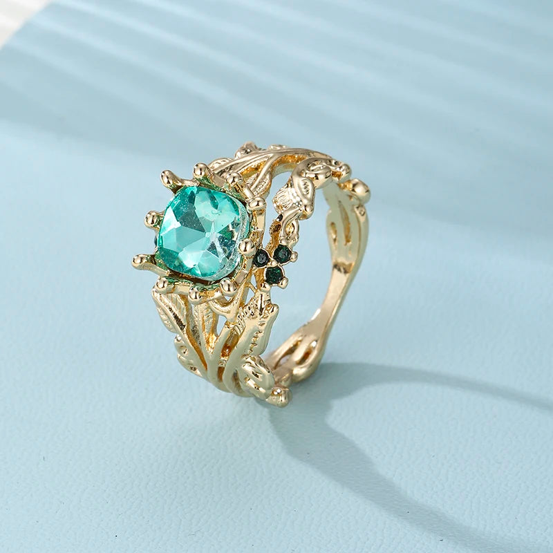 Ring Totem Green Zircon Ring