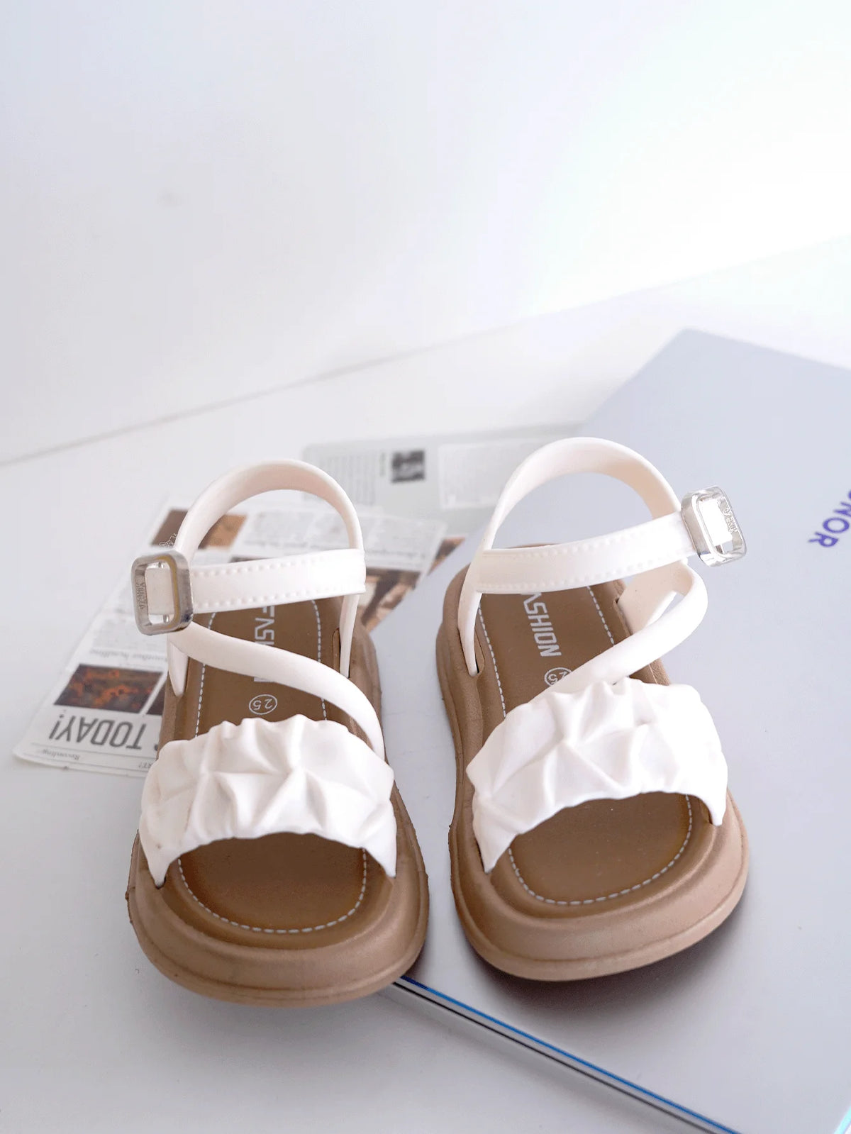 Breathable bow decoration suitable for indoor anti-slip, cartoon Sandals