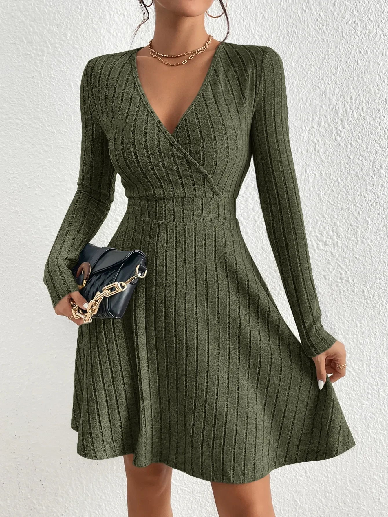 V-neck Sexy Big Swing Long-sleeved Dress