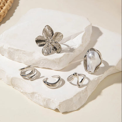 DANA Circle Geometry Opening Joint Rings Set