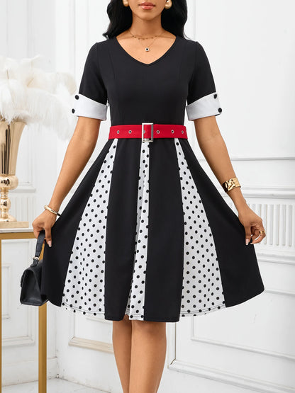 Short Sleeve Vintage 1950s Vintage Polka Dot Flare Skater Swing Dress