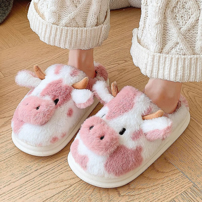 DANA Winter Warm Cartoon Cow Slippers