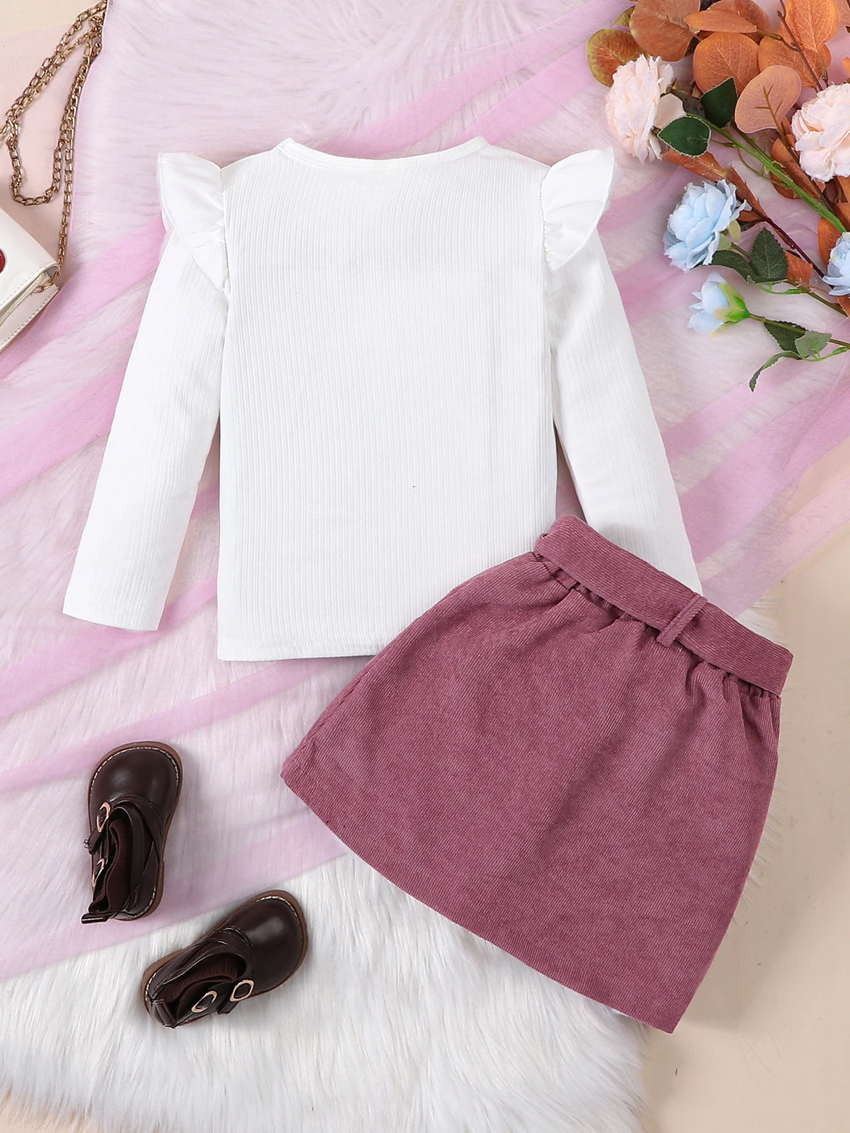 Spring and Autumn White Striped Round Neck Long Sleeved Set