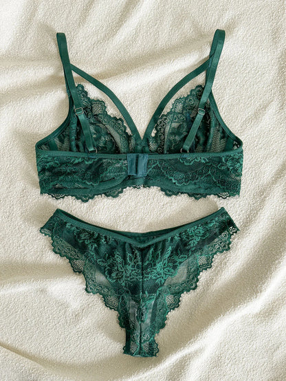 Eyelash Fancy lace strapping underwire Lingerie Set