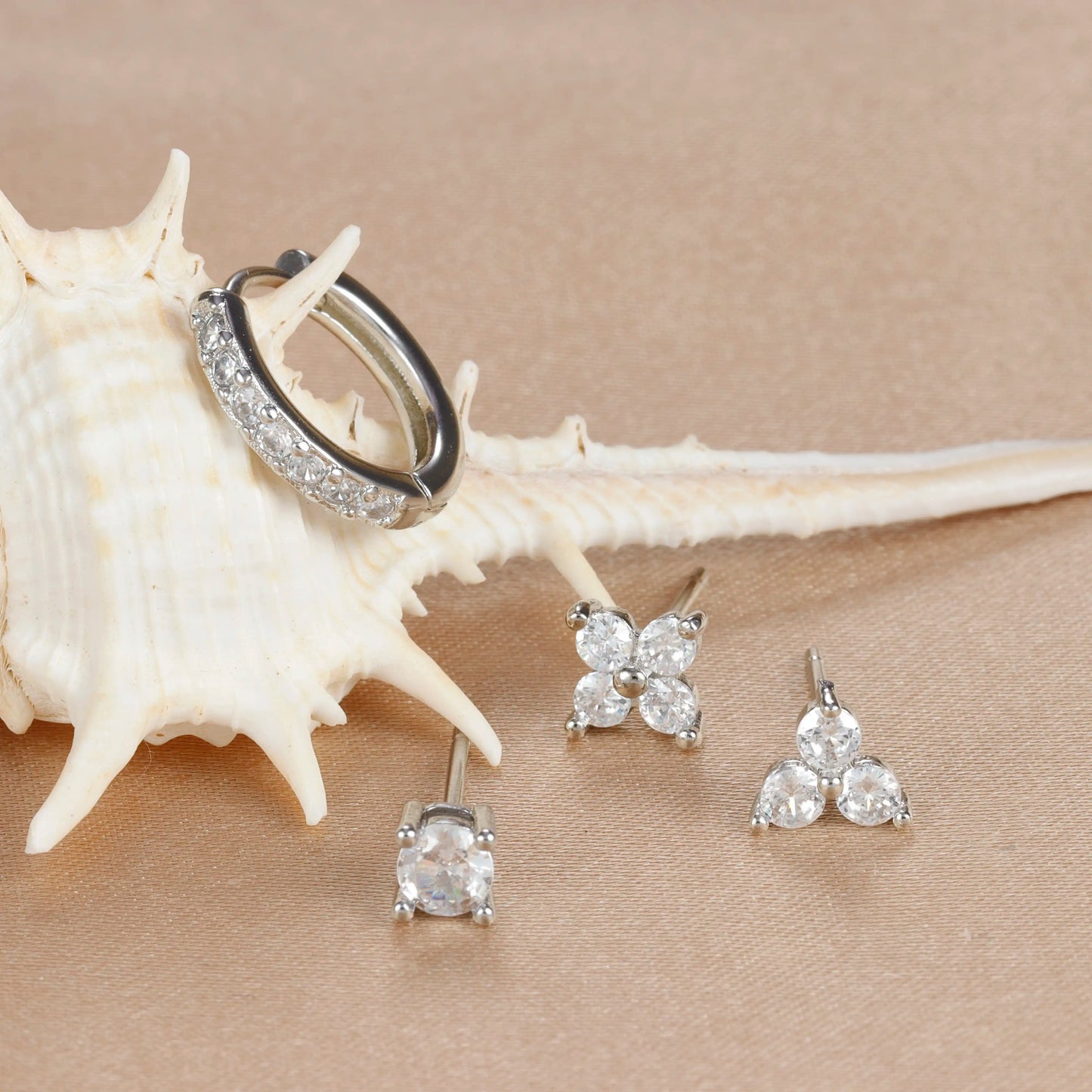 DANA 18K Gold Plated Flower Earrings Set