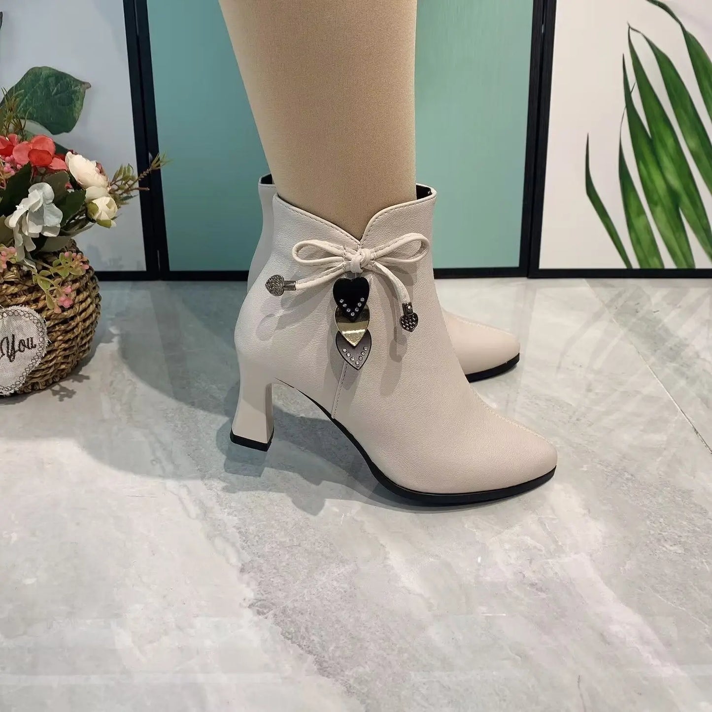 DANA high-heeled boots